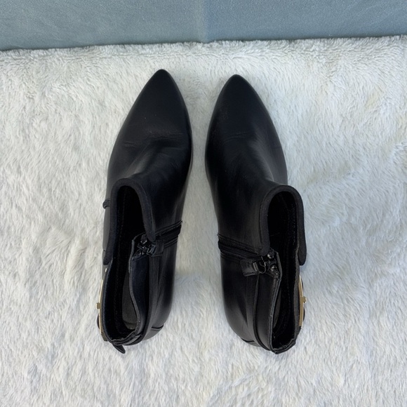 Cole Haan NWOT "Ettie" Bootie 60 Black Size 5.5B Leather Zipper Pointed Toe - Picture 5 of 9